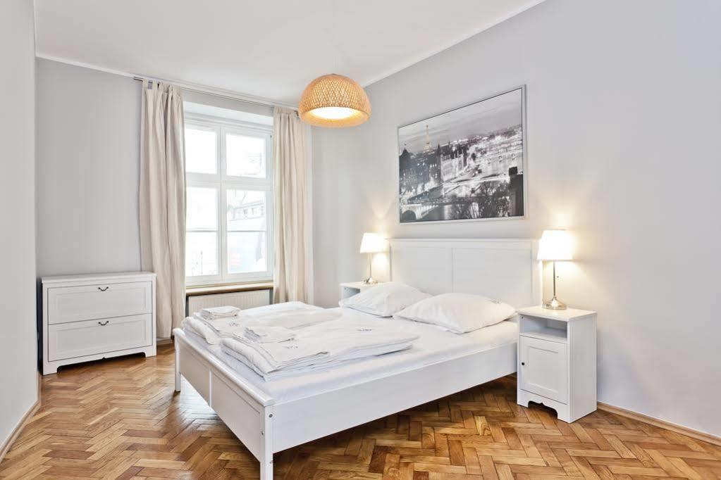 Moderion Apartments Вроцлав Экстерьер фото