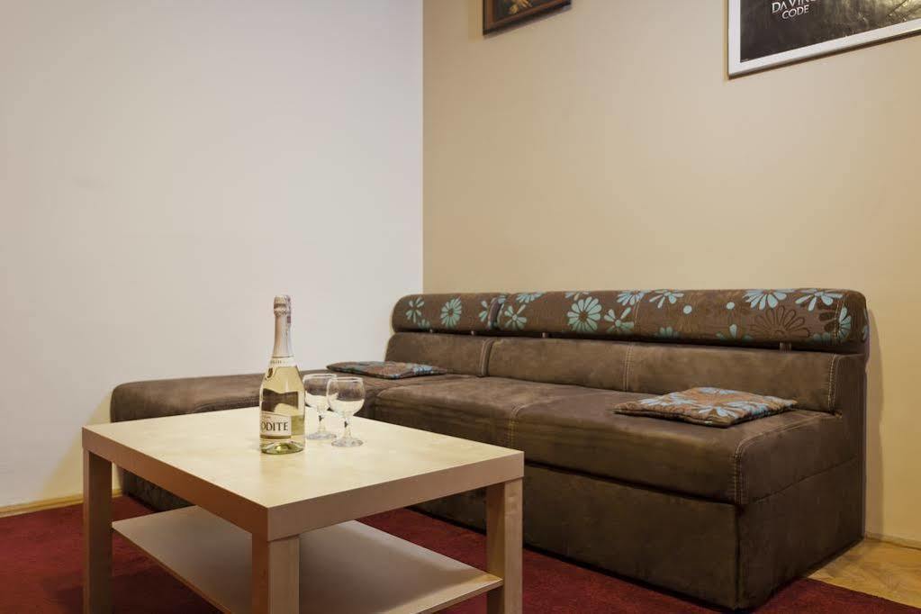 Moderion Apartments Вроцлав Экстерьер фото
